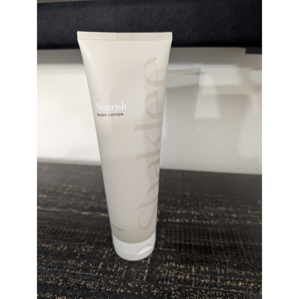 Shaklee Nourish Body Lotion Moisturizer 8 oz Soft Skin NEW Beauty